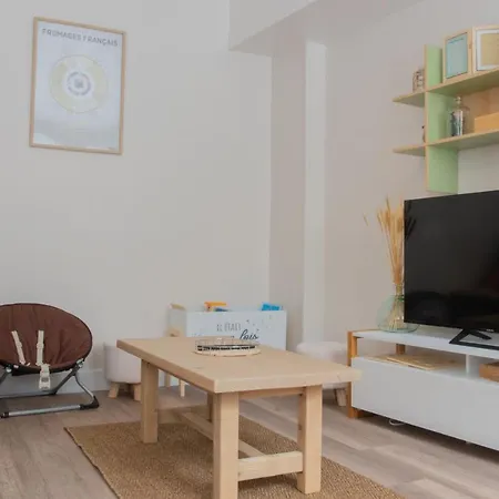 Bergerie Du Centre - 1 Chambre, Equipement Bebe, Wifi Et Draps Inclus דירה *