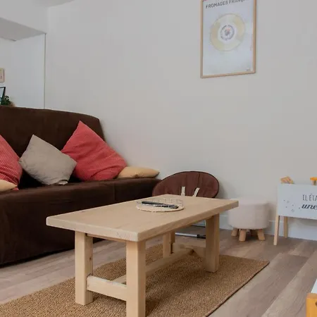 Bergerie Du Centre - 1 Chambre, Equipement Bebe, Wifi Et Draps Inclus *