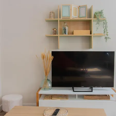 Bergerie Du Centre - 1 Chambre, Equipement Bebe, Wifi Et Draps Inclus Lägenhet *